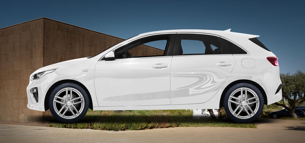 Na ilustracji: CEED (CD), od 2018 r. – Kia Ceed, poglądowa wizualizacja auta z felgami DEZENT TR silver