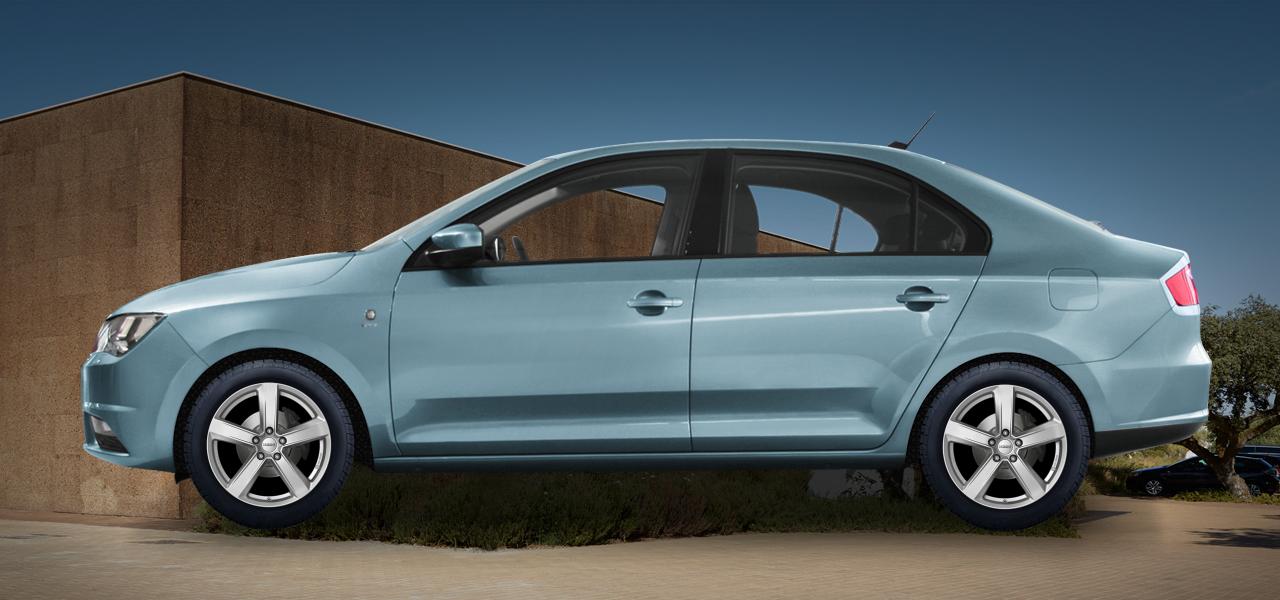 Na ilustracji: TOLEDO (NH), od 2012 r. – Seat Toledo, poglądowa wizualizacja auta z felgami DEZENT TU silver