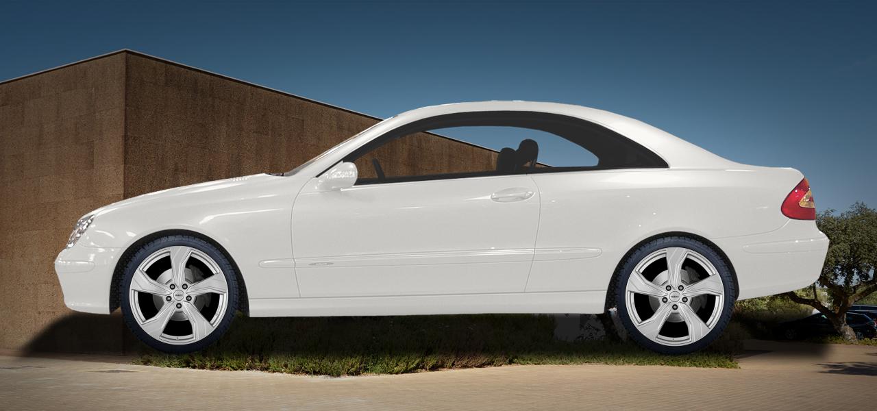 Na ilustracji: CLK (C209) (209), od 2002 r. – Mercedes-Benz CLK, poglądowa wizualizacja auta z felgami DEZENT KB silver
