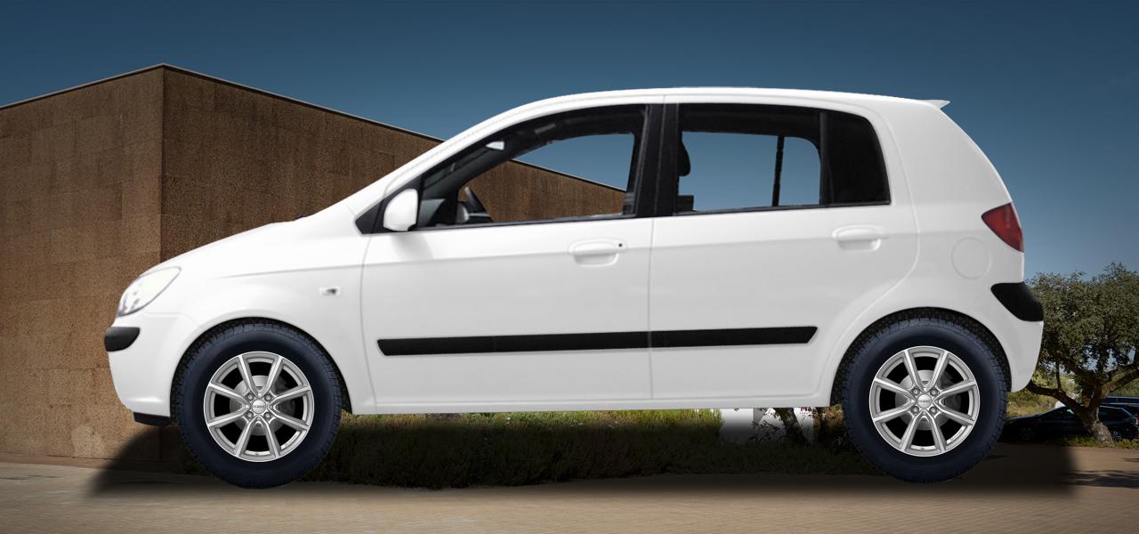 Na ilustracji: GETZ (TBI), od 2007 r. – Hyundai Getz, poglądowa wizualizacja auta z felgami DEZENT TN silver