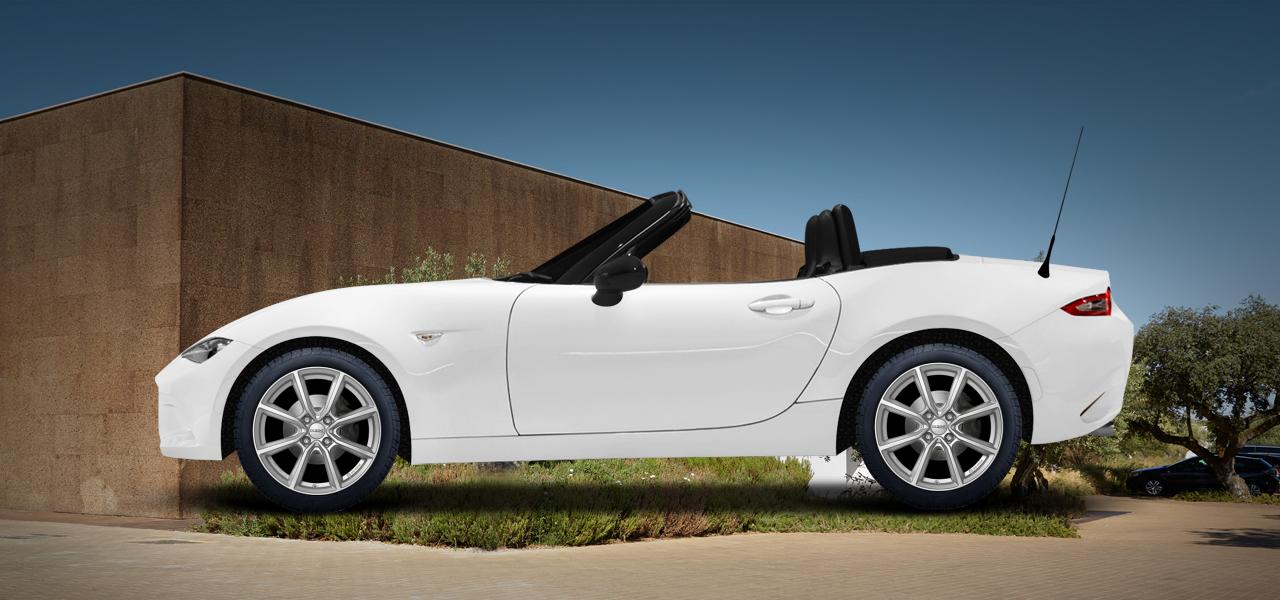Na ilustracji: MX-5 (ND), od 2015 r. – Mazda Mx-5, poglądowa wizualizacja auta z felgami DEZENT TN silver